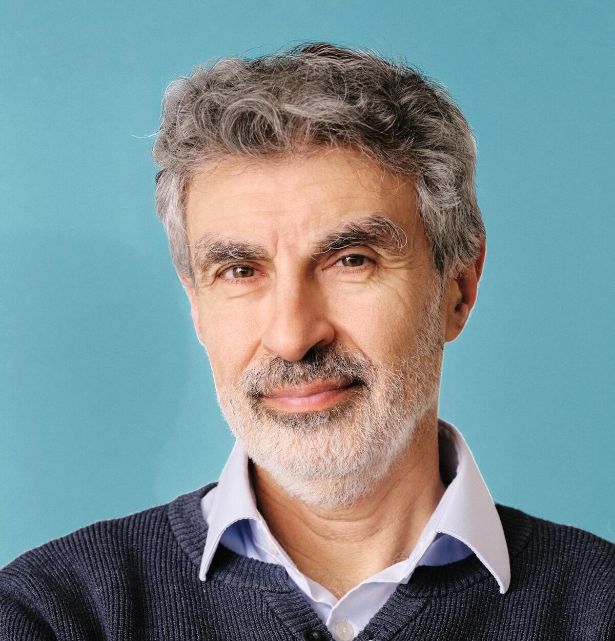 Yoshua Bengio